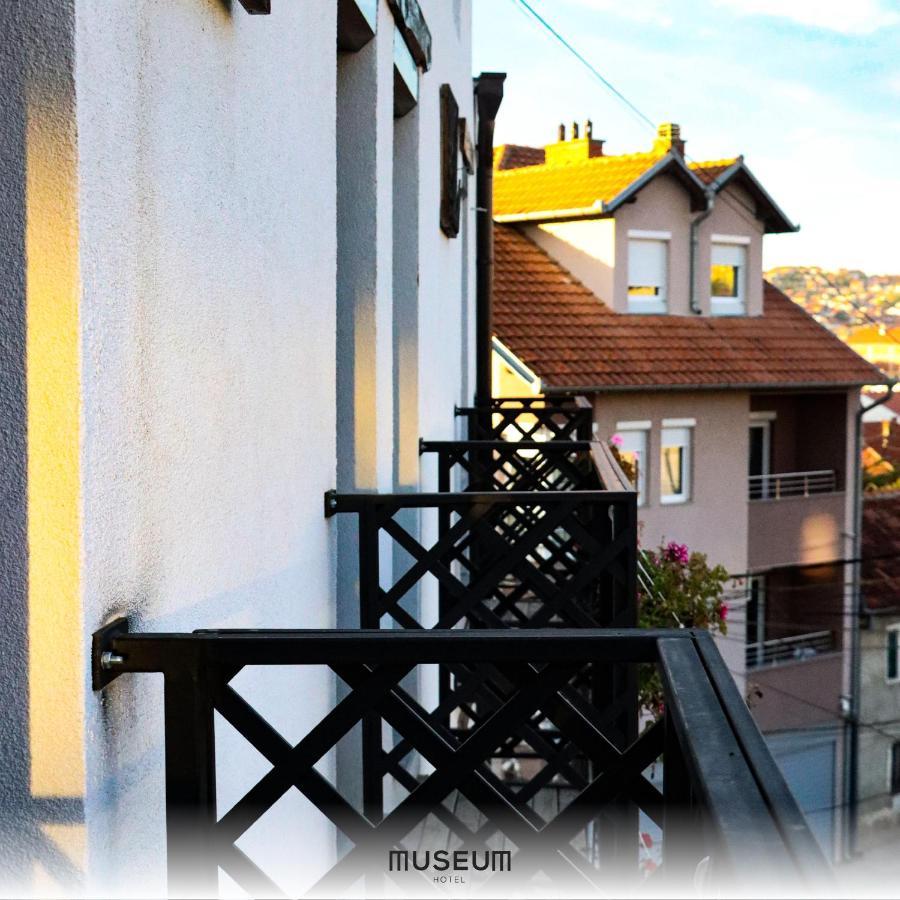 Museum Hotel Pristina Kültér fotó