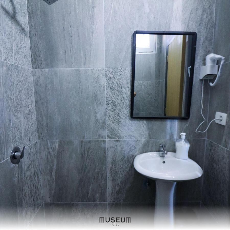Museum Hotel Pristina Kültér fotó